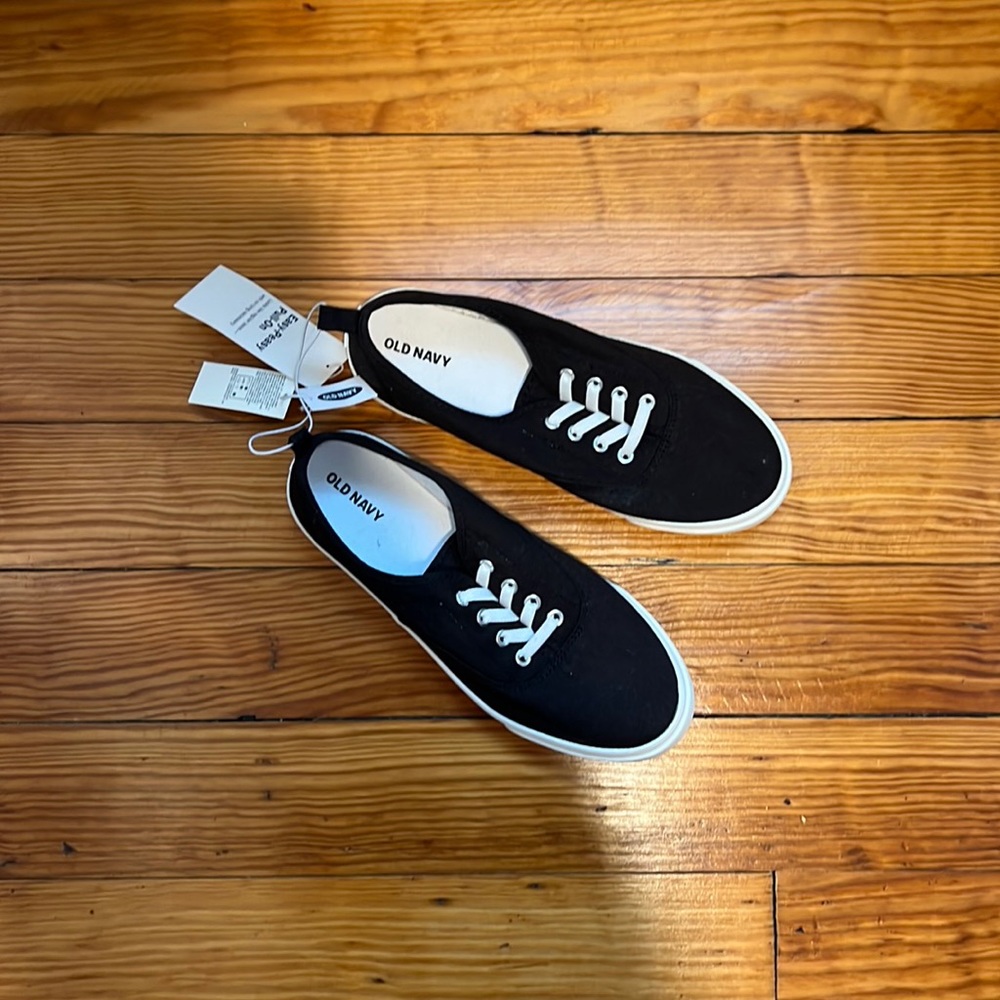 Black canvas sneakers